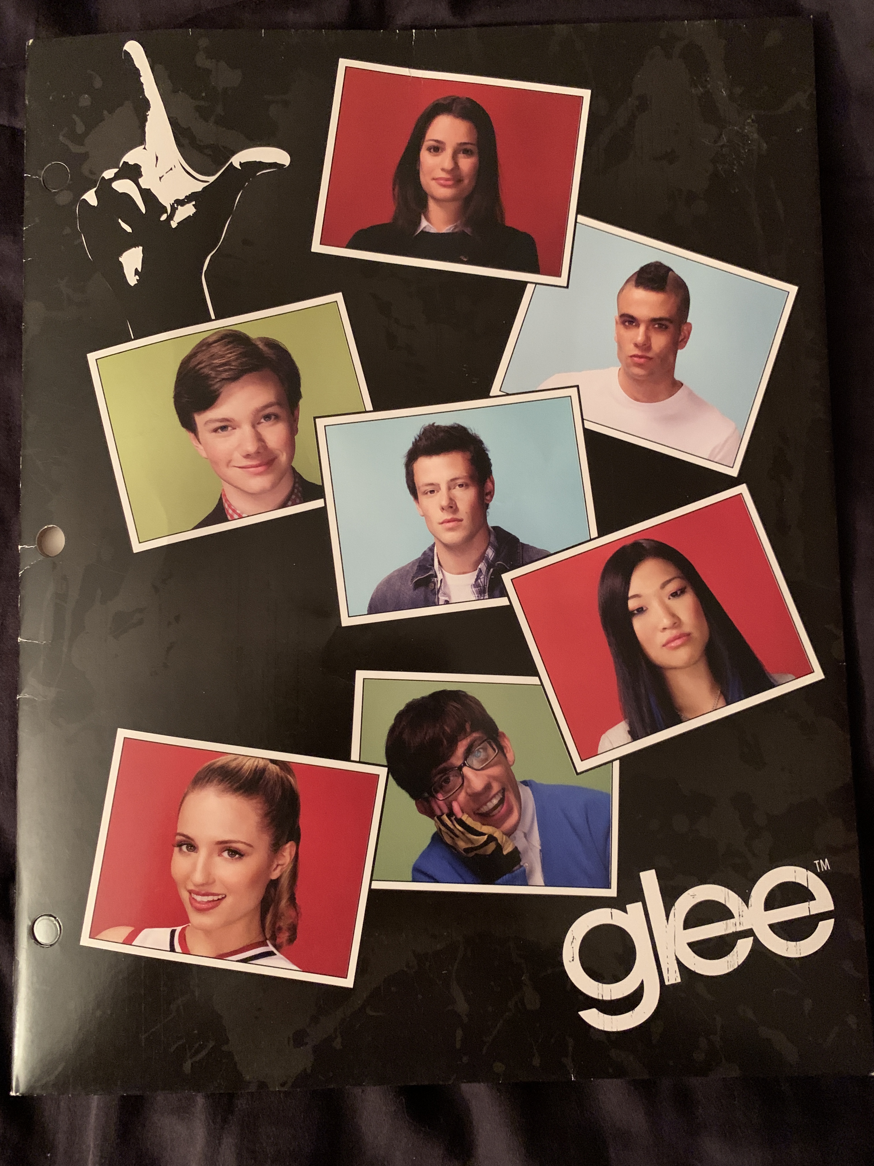 Official Merchandise:  Glee Folder